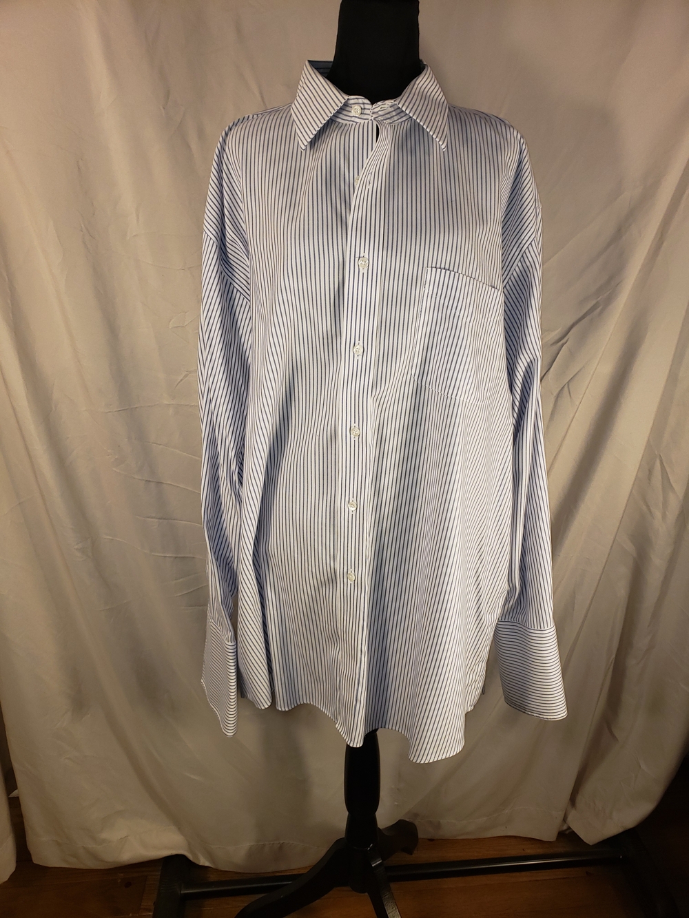 Men's Meeting Street Light Blue & White Pinstripe Formal Dress Shirt - 18 34/35